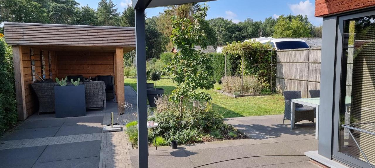 Casa Del Bosque Lejlighed Maasmechelen Eksteriør billede