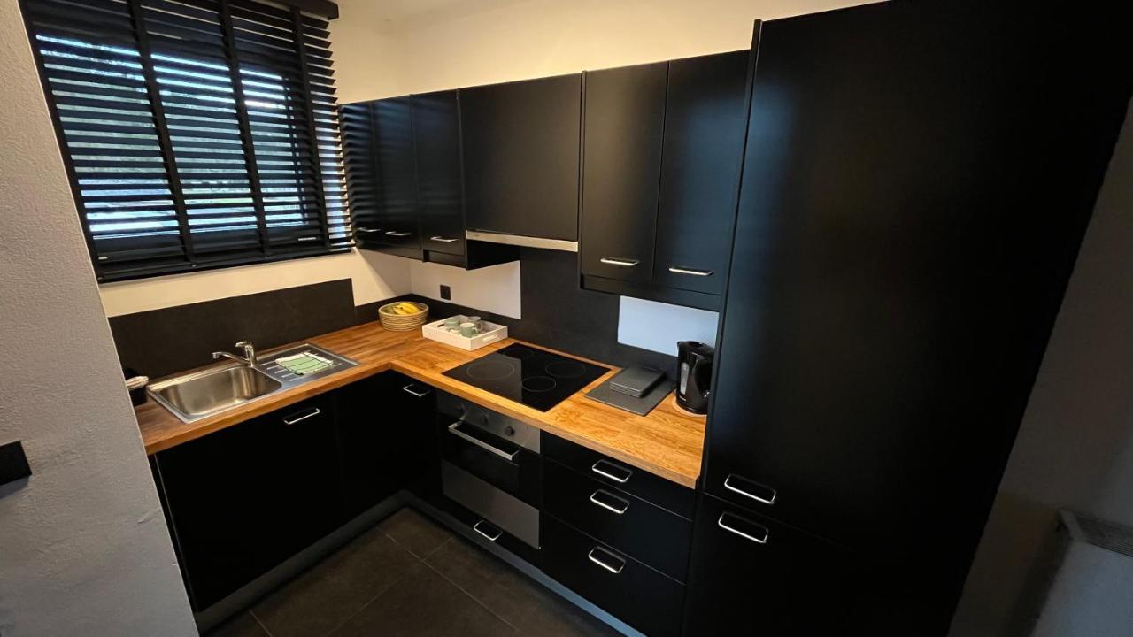 Casa Del Bosque Lejlighed Maasmechelen Eksteriør billede